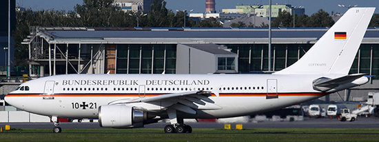 Airbus A310-300 die deutsche Luftwaffe mit Halter